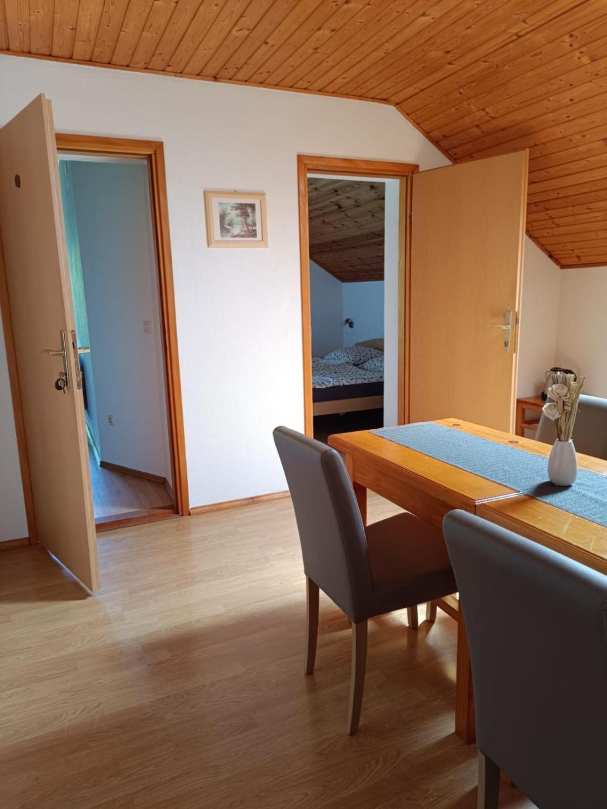 Guesthouse Mirko Hodak Selište Drežničko Exterior foto